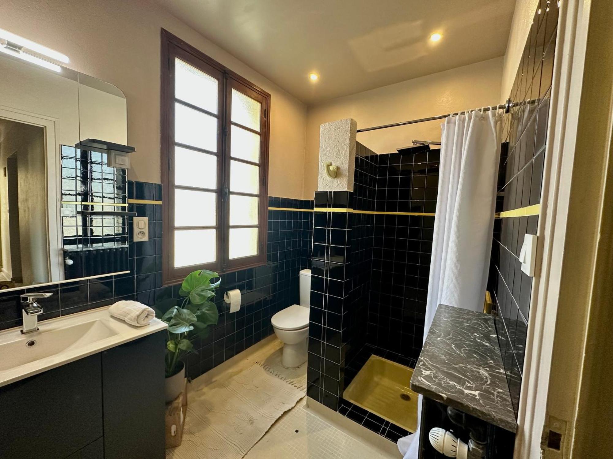 Chambre D'Hote Maison Vaquier 3 Yenne 外观 照片