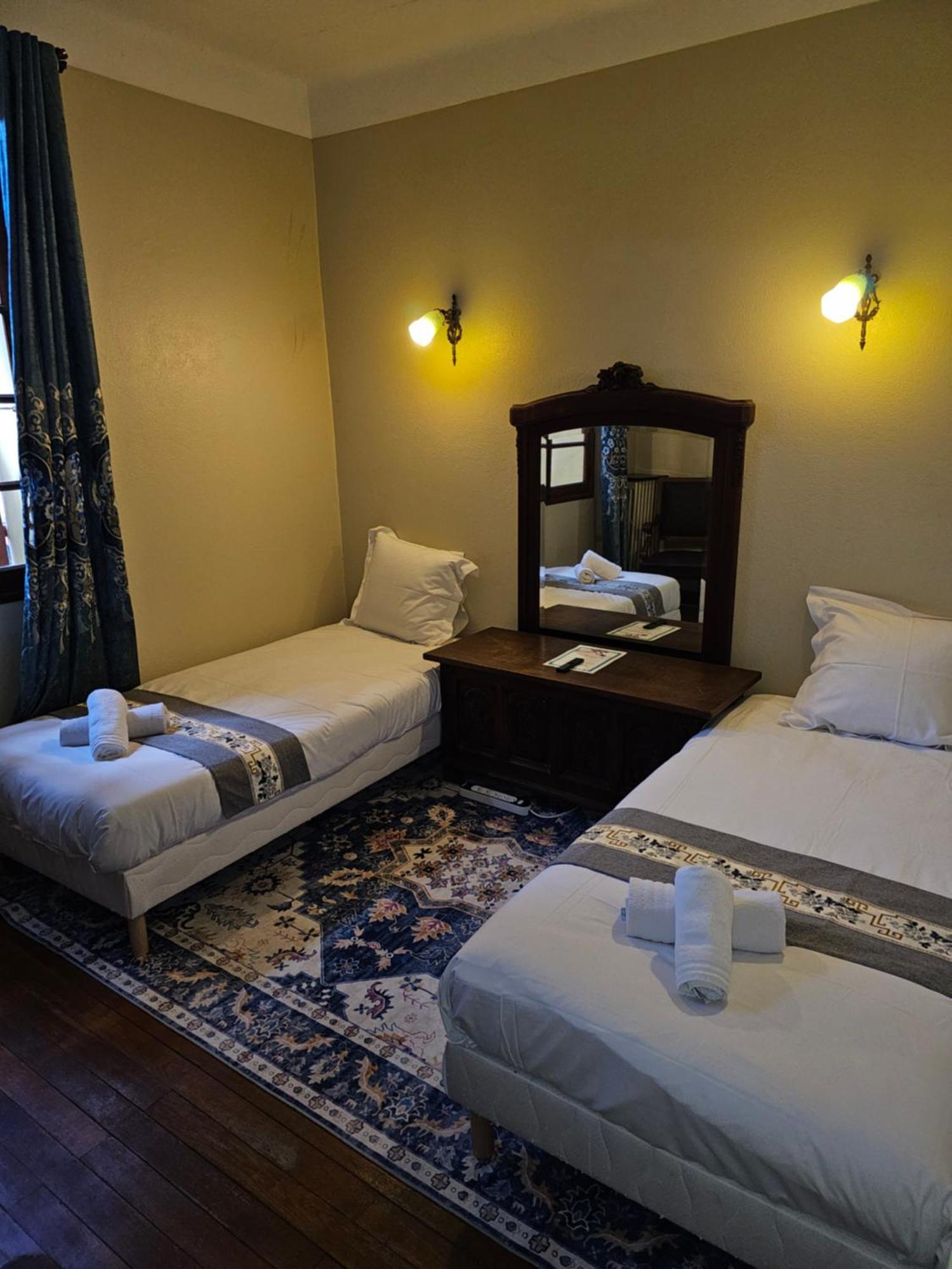 Chambre D'Hote Maison Vaquier 3 Yenne 外观 照片